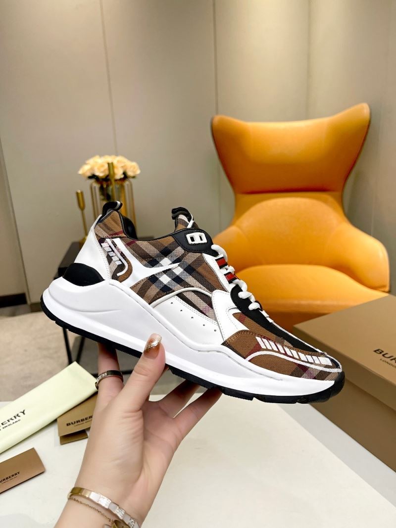 Burberry Low Shoes